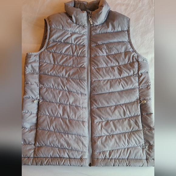 Marmot Womens Down Vest - Picture 1 of 4